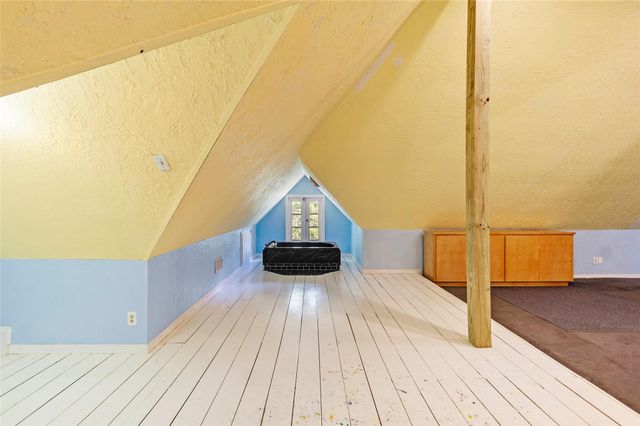 38 Darrell White Road, Huntsville, TX 77340