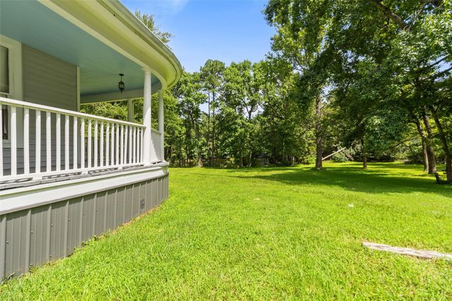 38 Darrell White Road, Huntsville, TX 77340