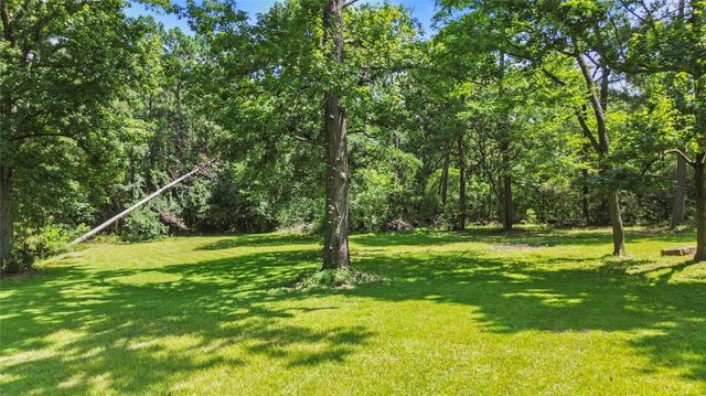 38 Darrell White Road, Huntsville, TX 77340