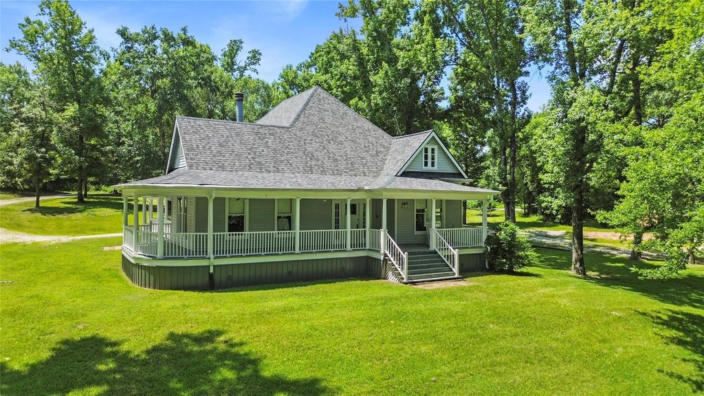 38 Darrell White Road, Huntsville, TX 77340