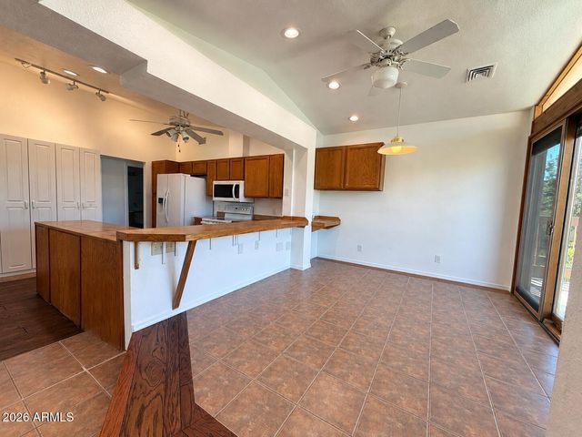8854 W VIRGINIA Avenue, Phoenix, AZ 85037