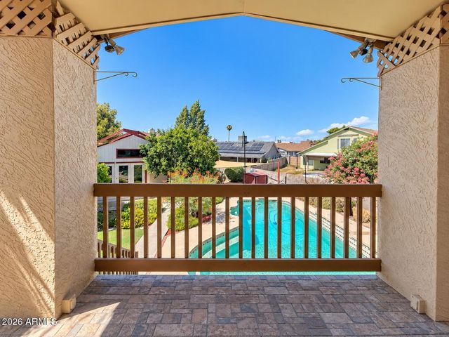 8854 W VIRGINIA Avenue, Phoenix, AZ 85037