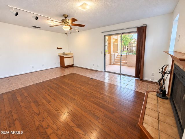 8854 W VIRGINIA Avenue, Phoenix, AZ 85037
