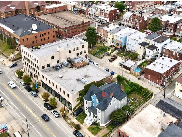 4053 Liberty Ave, Lawrenceville, PA 15224