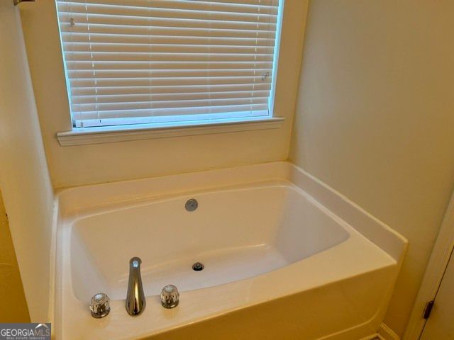 9592 Lakeview Circle, Union City, GA 30291