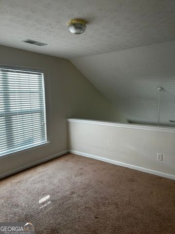 9592 Lakeview Circle, Union City, GA 30291