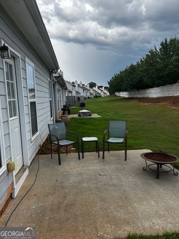 9592 Lakeview Circle, Union City, GA 30291