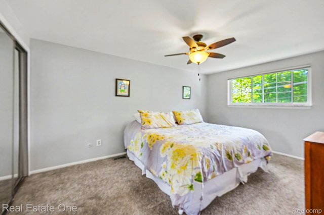 2242 W Wattles Road, Troy, MI 48098