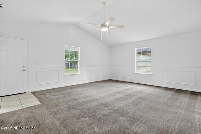 9076 3RD Avenue, Jacksonville, FL 32208