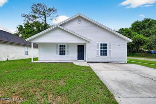 9076 3RD Avenue, Jacksonville, FL 32208