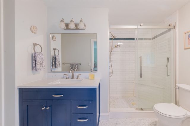 2 Compton Ct, Plymouth, MA 02360