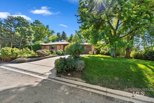 10529 W Stardust Drive, Boise, ID 83709