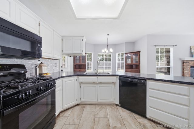 3108 W Hartford Street, Broken Arrow, OK 74012