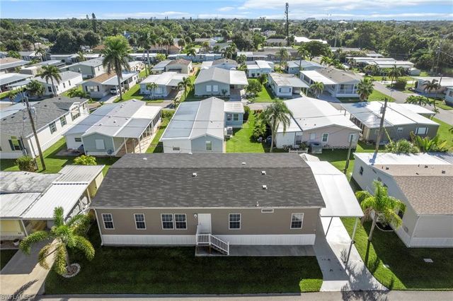 24 Red Poinciana DR, Fort Myers, FL 33908