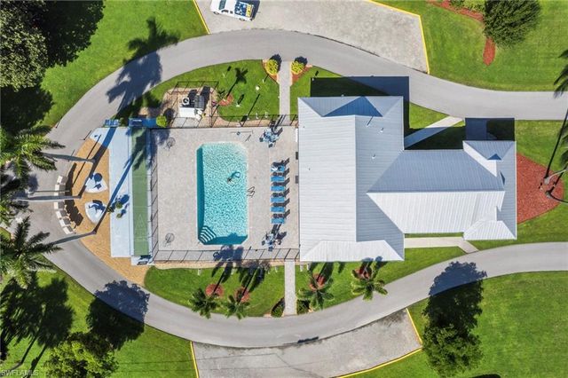 24 Red Poinciana DR, Fort Myers, FL 33908