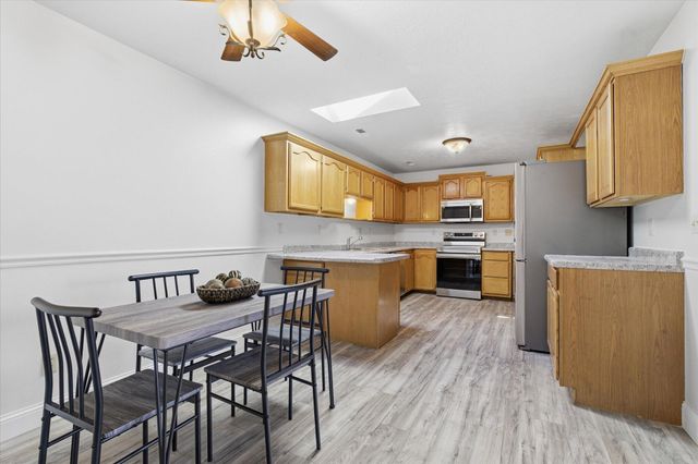 208 N Julie Avenue, Mansfield, MO 65704