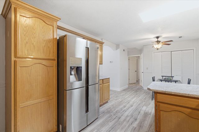 208 N Julie Avenue, Mansfield, MO 65704