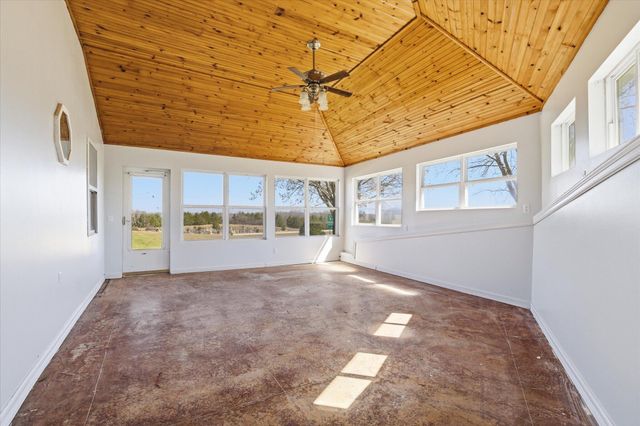 208 N Julie Avenue, Mansfield, MO 65704