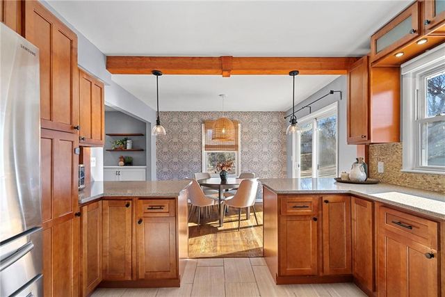 9118 BEL AIR Circle, Overland Park, KS 66207