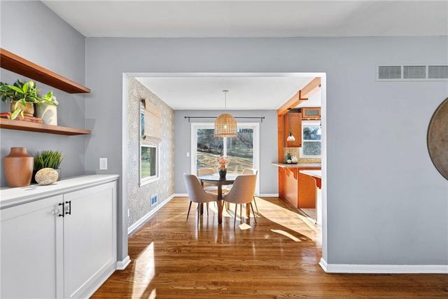 9118 BEL AIR Circle, Overland Park, KS 66207