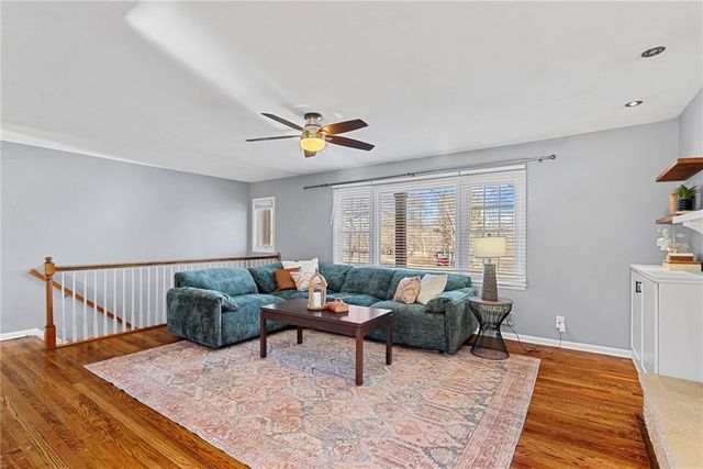 9118 BEL AIR Circle, Overland Park, KS 66207