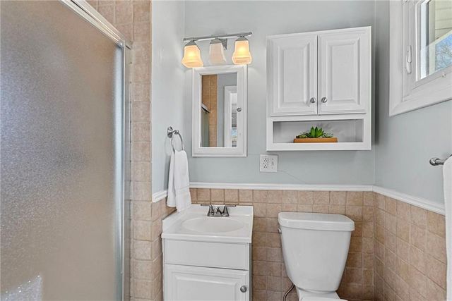 9118 BEL AIR Circle, Overland Park, KS 66207