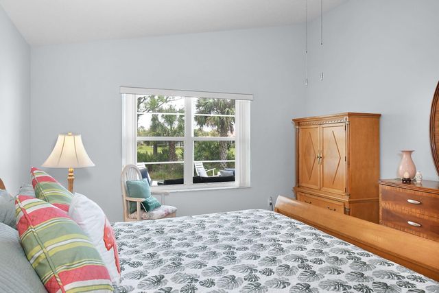 3138 SE Brierwood Place, Stuart, FL 34997