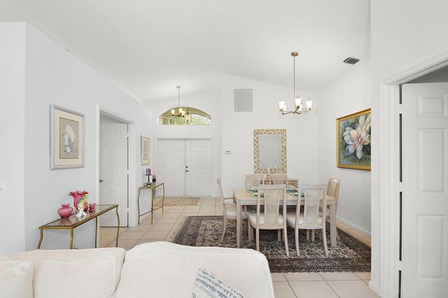 3138 SE Brierwood Place, Stuart, FL 34997