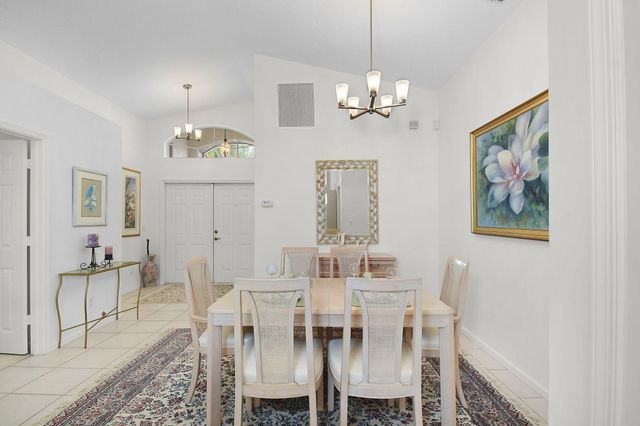 3138 SE Brierwood Place, Stuart, FL 34997