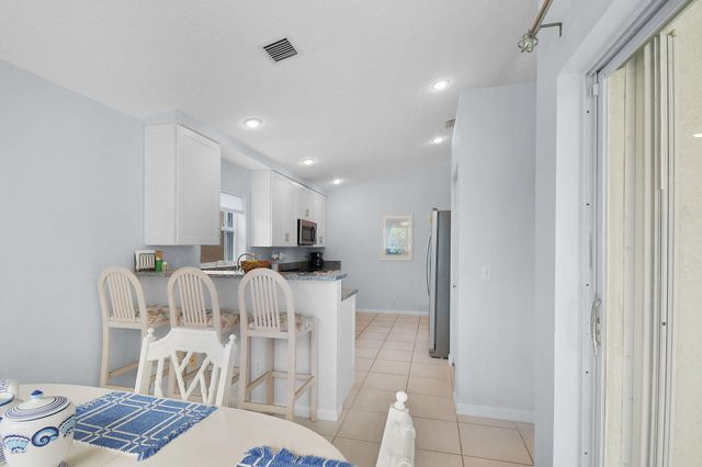 3138 SE Brierwood Place, Stuart, FL 34997