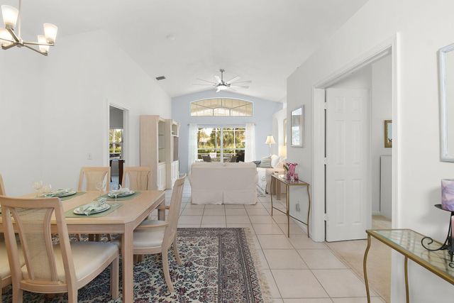 3138 SE Brierwood Place, Stuart, FL 34997