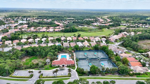 3138 SE Brierwood Place, Stuart, FL 34997