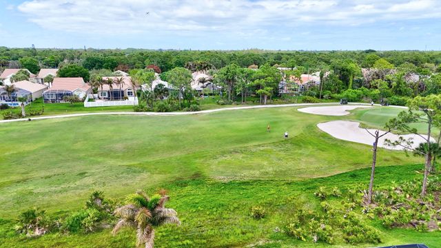 3138 SE Brierwood Place, Stuart, FL 34997