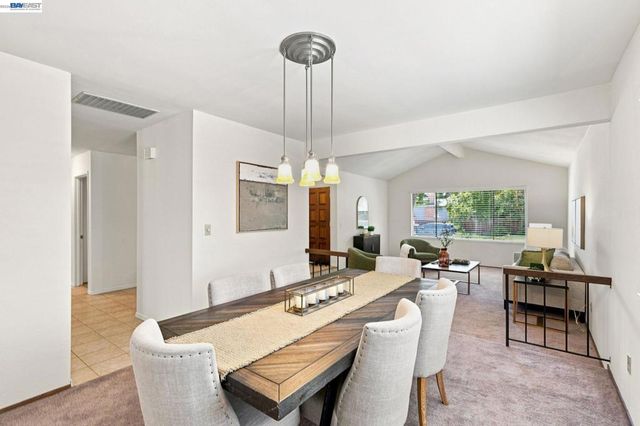 332 Downham Ct, Walnut Creek, CA 94598