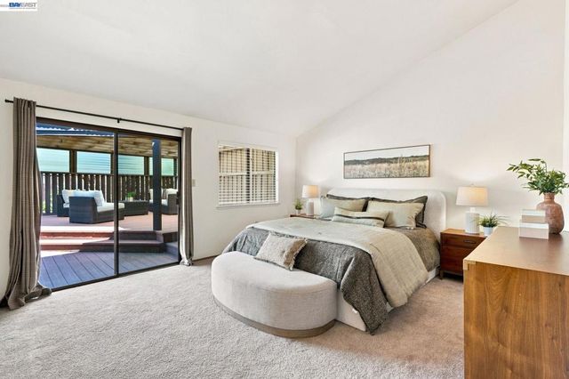 332 Downham Ct, Walnut Creek, CA 94598