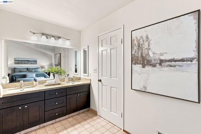 332 Downham Ct, Walnut Creek, CA 94598