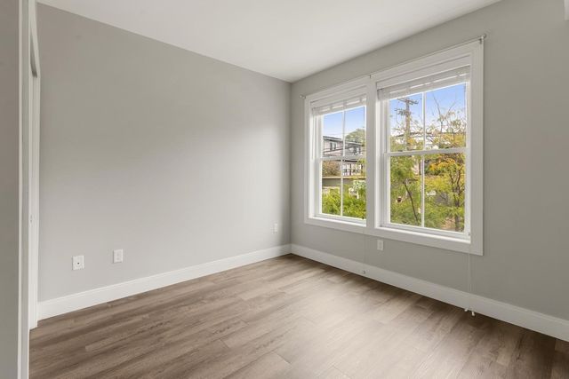 253 Walden 259, Cambridge, MA 02138
