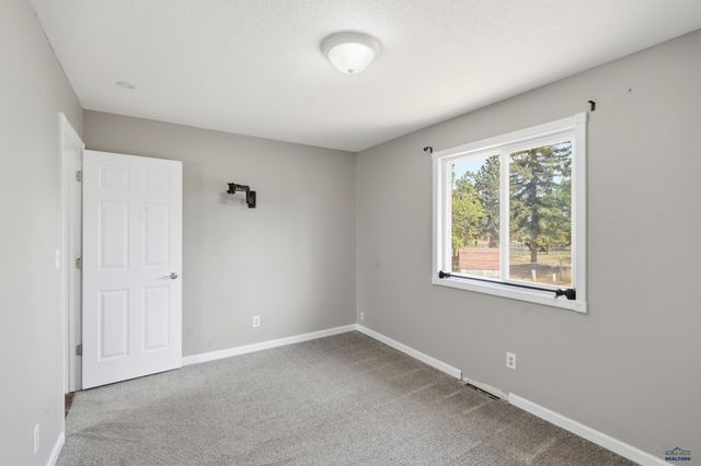 627 FAIRMONT PL, Rapid City, SD 57701