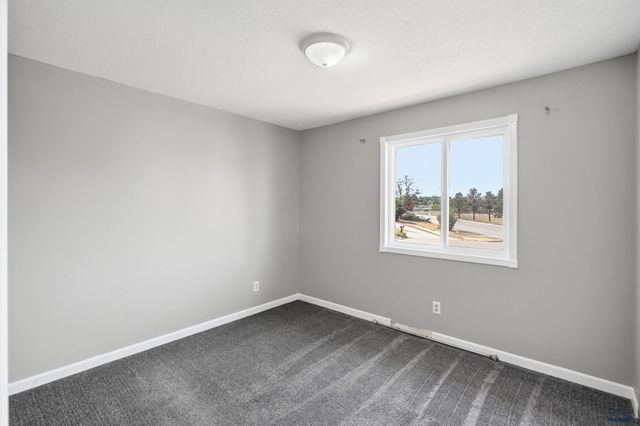627 FAIRMONT PL, Rapid City, SD 57701