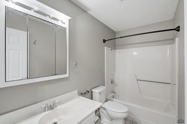 627 FAIRMONT PL, Rapid City, SD 57701