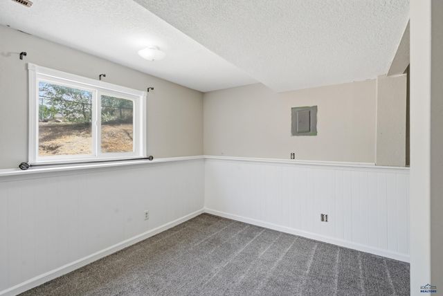 627 FAIRMONT PL, Rapid City, SD 57701