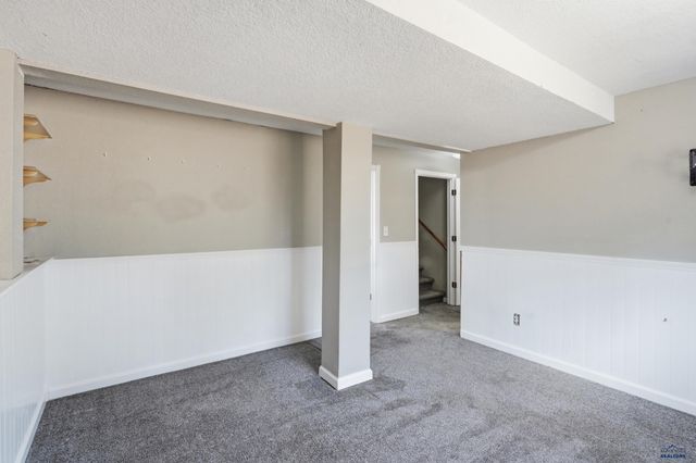 627 FAIRMONT PL, Rapid City, SD 57701