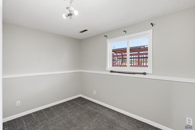 627 FAIRMONT PL, Rapid City, SD 57701