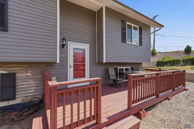 627 FAIRMONT PL, Rapid City, SD 57701