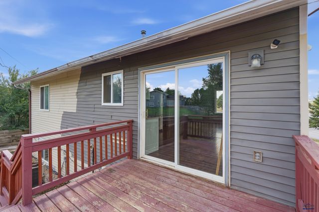 627 FAIRMONT PL, Rapid City, SD 57701
