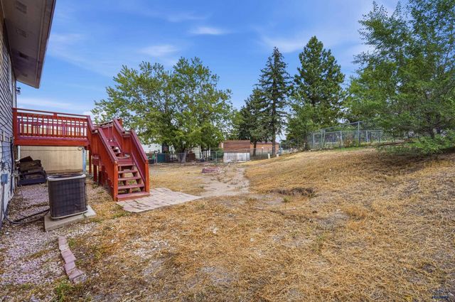 627 FAIRMONT PL, Rapid City, SD 57701