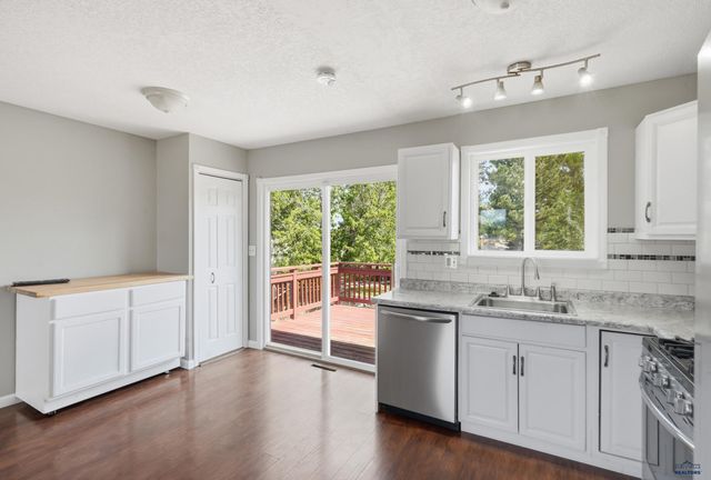 627 FAIRMONT PL, Rapid City, SD 57701