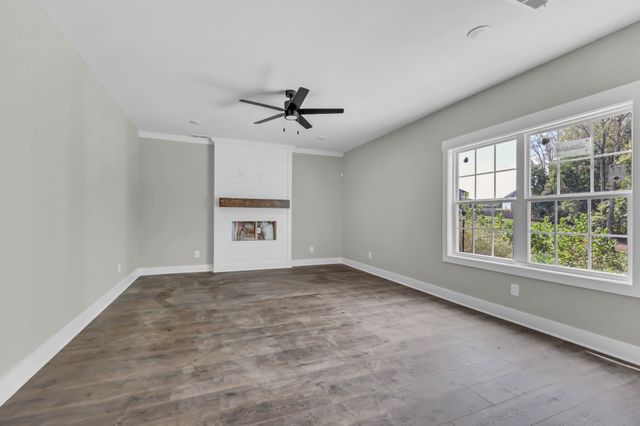 506 Danica Dr, Clarksville, TN 37042