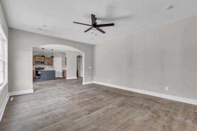 506 Danica Dr, Clarksville, TN 37042