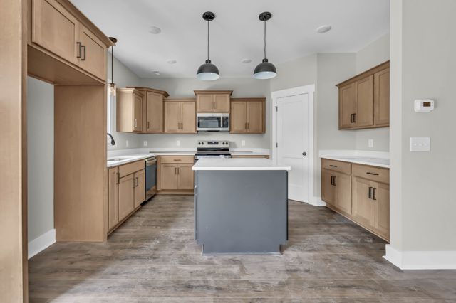 506 Danica Dr, Clarksville, TN 37042